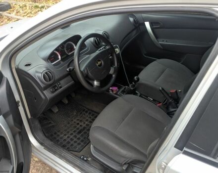 Серый Шевроле Авео, объемом двигателя 1.5 л и пробегом 116 тыс. км за 3500 $, фото 4 на Automoto.ua