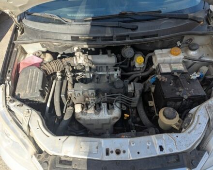 Серый Шевроле Авео, объемом двигателя 1.5 л и пробегом 116 тыс. км за 3500 $, фото 6 на Automoto.ua