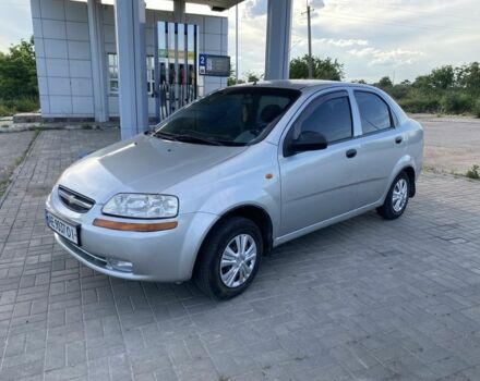 Серый Шевроле Авео, объемом двигателя 1.4 л и пробегом 289 тыс. км за 1999 $, фото 1 на Automoto.ua