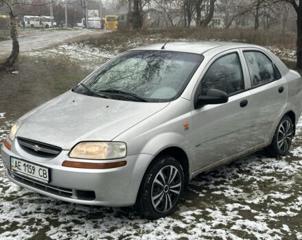 Сірий Шевроле Авео, об'ємом двигуна 1.5 л та пробігом 272 тис. км за 1500 $, фото 1 на Automoto.ua