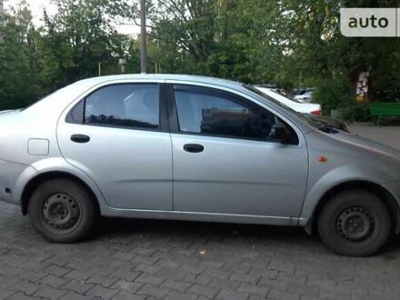 Сірий Шевроле Авео, об'ємом двигуна 1.5 л та пробігом 230 тис. км за 3100 $, фото 1 на Automoto.ua