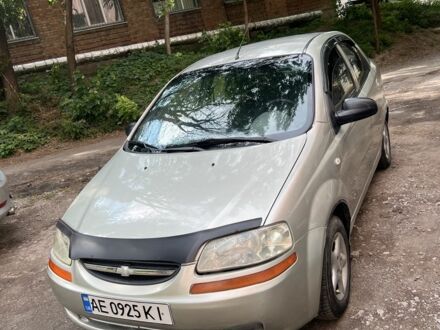 Шевроле Авео 2004 у Дніпро (Дніпропетровську) на Automoto.ua Сірий Шевроле Авео, об'ємом двигуна 1.5 л та пробігом 300 тис. км за 2400 $, фото 1 на Automoto.ua