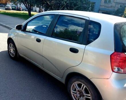 Серый Шевроле Авео, объемом двигателя 1.5 л и пробегом 250 тыс. км за 3000 $, фото 1 на Automoto.ua