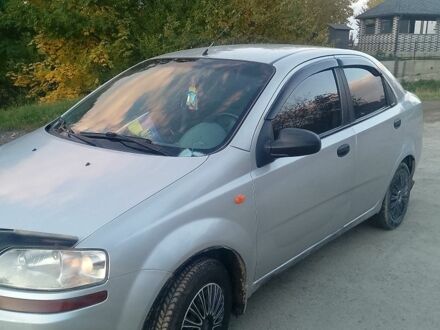 Серый Шевроле Авео, объемом двигателя 1.5 л и пробегом 243 тыс. км за 1450 $, фото 1 на Automoto.ua