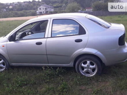 Сірий Шевроле Авео, об'ємом двигуна 1.5 л та пробігом 247 тис. км за 3700 $, фото 1 на Automoto.ua