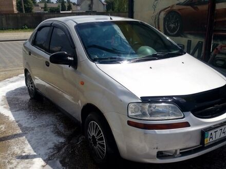 Сірий Шевроле Авео, об'ємом двигуна 1.5 л та пробігом 243 тис. км за 999 $, фото 1 на Automoto.ua
