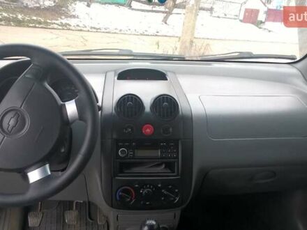 Шевроле Авео 2005 в Умани на Automoto.ua Серый Шевроле Авео, объемом двигателя 1.5 л и пробегом 220 тыс. км за 2650 $, фото 1 на Automoto.ua