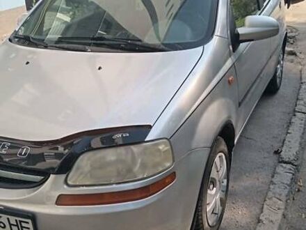 Серый Шевроле Авео, объемом двигателя 1.5 л и пробегом 320 тыс. км за 1800 $, фото 1 на Automoto.ua