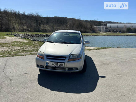 Сірий Шевроле Авео, об'ємом двигуна 1.5 л та пробігом 270 тис. км за 2999 $, фото 1 на Automoto.ua