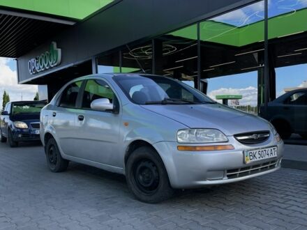 Серый Шевроле Авео, объемом двигателя 1.5 л и пробегом 130 тыс. км за 2450 $, фото 1 на Automoto.ua