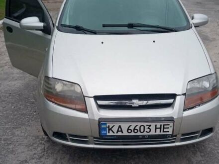 Серый Шевроле Авео, объемом двигателя 1.5 л и пробегом 273 тыс. км за 2000 $, фото 1 на Automoto.ua