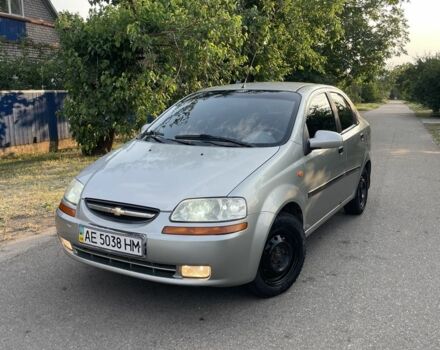 Серый Шевроле Авео, объемом двигателя 1.5 л и пробегом 188 тыс. км за 2900 $, фото 1 на Automoto.ua