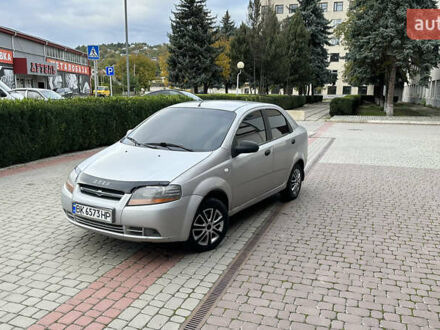 Серый Шевроле Авео, объемом двигателя 1.5 л и пробегом 260 тыс. км за 2500 $, фото 1 на Automoto.ua