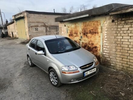 Серый Шевроле Авео, объемом двигателя 0.15 л и пробегом 147 тыс. км за 3900 $, фото 1 на Automoto.ua