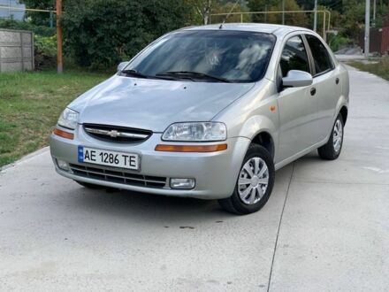 Шевроле Авео 2005 у Дніпро (Дніпропетровську) на Automoto.ua Сірий Шевроле Авео, об'ємом двигуна 1.5 л та пробігом 247 тис. км за 3400 $, фото 1 на Automoto.ua