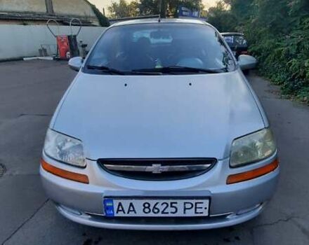 Сірий Шевроле Авео, об'ємом двигуна 1.5 л та пробігом 250 тис. км за 2800 $, фото 1 на Automoto.ua