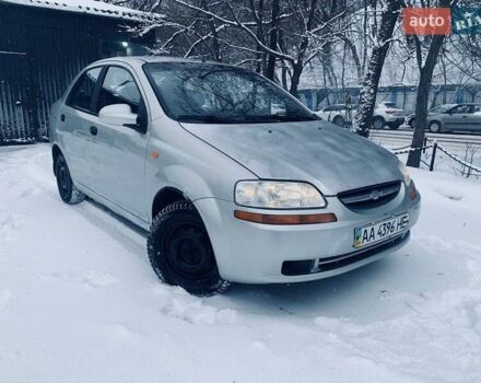 Серый Шевроле Авео, объемом двигателя 1.5 л и пробегом 234 тыс. км за 1900 $, фото 1 на Automoto.ua