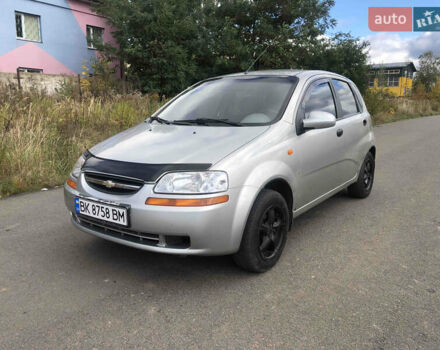 Серый Шевроле Авео, объемом двигателя 1.5 л и пробегом 174 тыс. км за 1950 $, фото 1 на Automoto.ua