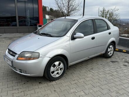 Сірий Шевроле Авео, об'ємом двигуна 1.5 л та пробігом 126 тис. км за 2650 $, фото 1 на Automoto.ua