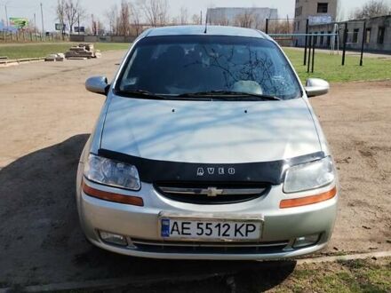 Серый Шевроле Авео, объемом двигателя 1.5 л и пробегом 216 тыс. км за 3200 $, фото 1 на Automoto.ua