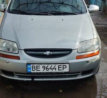 Серый Шевроле Авео, объемом двигателя 1.5 л и пробегом 220 тыс. км за 2700 $, фото 1 на Automoto.ua