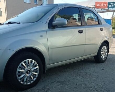 Серый Шевроле Авео, объемом двигателя 1.5 л и пробегом 293 тыс. км за 2500 $, фото 1 на Automoto.ua