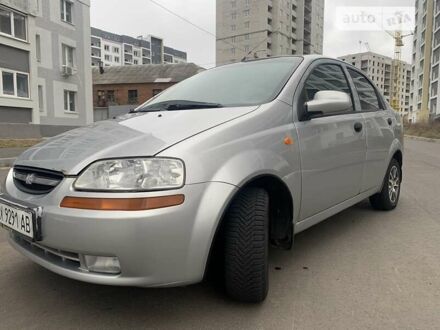 Шевроле Авео 2005 у Харкові на Automoto.ua Сірий Шевроле Авео, об'ємом двигуна 1.5 л та пробігом 158 тис. км за 4200 $, фото 1 на Automoto.ua