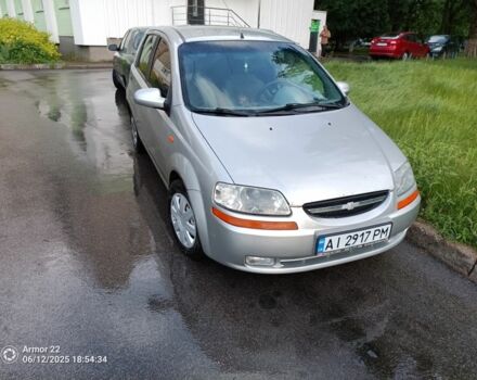 Сірий Шевроле Авео, об'ємом двигуна 1.5 л та пробігом 300 тис. км за 2700 $, фото 1 на Automoto.ua