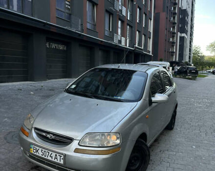 Сірий Шевроле Авео, об'ємом двигуна 1.5 л та пробігом 127 тис. км за 1799 $, фото 1 на Automoto.ua