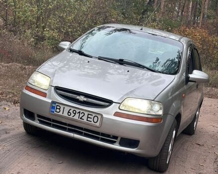 Серый Шевроле Авео, объемом двигателя 1.5 л и пробегом 262 тыс. км за 2400 $, фото 1 на Automoto.ua