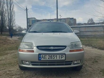 Сірий Шевроле Авео, об'ємом двигуна 1.5 л та пробігом 170 тис. км за 3200 $, фото 1 на Automoto.ua