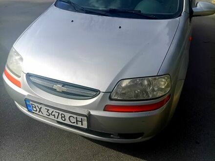 Сірий Шевроле Авео, об'ємом двигуна 1.5 л та пробігом 420 тис. км за 2000 $, фото 1 на Automoto.ua