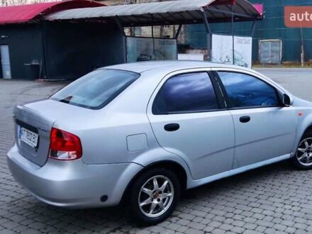 Серый Шевроле Авео, объемом двигателя 1.5 л и пробегом 245 тыс. км за 2600 $, фото 1 на Automoto.ua