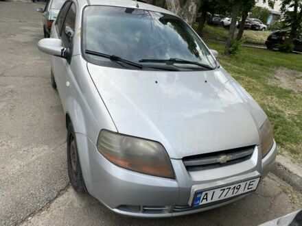 Серый Шевроле Авео, объемом двигателя 1.5 л и пробегом 300 тыс. км за 1500 $, фото 1 на Automoto.ua