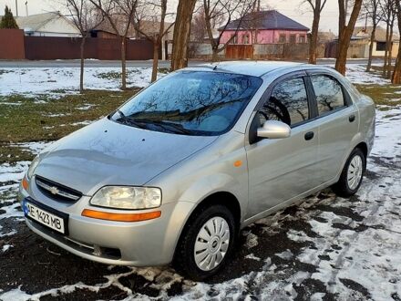 Шевроле Авео 2005 в Днепре (Днепропетровске) на Automoto.ua Серый Шевроле Авео, объемом двигателя 15 л и пробегом 165 тыс. км за 3300 $, фото 1 на Automoto.ua