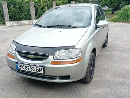 Шевроле Авео 2005 в Ровно на Automoto.ua Серый Шевроле Авео, объемом двигателя 1.6 л и пробегом 174 тыс. км за 2900 $, фото 1 на Automoto.ua