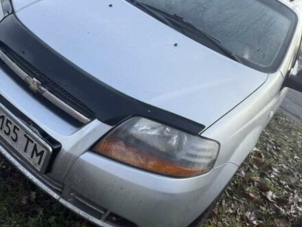 Серый Шевроле Авео, объемом двигателя 1.5 л и пробегом 137 тыс. км за 2350 $, фото 1 на Automoto.ua