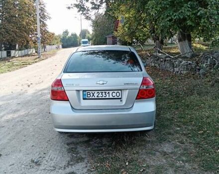 Серый Шевроле Авео, объемом двигателя 1.5 л и пробегом 220 тыс. км за 3200 $, фото 1 на Automoto.ua