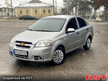 Серый Шевроле Авео, объемом двигателя 1.5 л и пробегом 207 тыс. км за 3200 $, фото 1 на Automoto.ua
