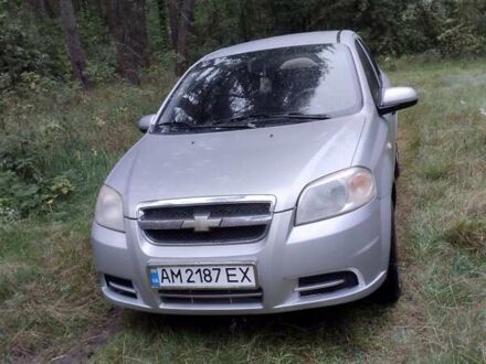 Серый Шевроле Авео, объемом двигателя 1.5 л и пробегом 200 тыс. км за 3750 $, фото 1 на Automoto.ua
