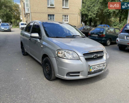 Серый Шевроле Авео, объемом двигателя 1.5 л и пробегом 204 тыс. км за 2200 $, фото 1 на Automoto.ua