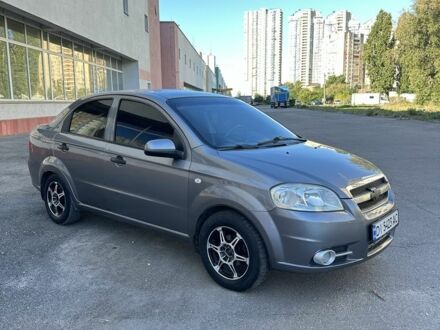 Серый Шевроле Авео, объемом двигателя 1.5 л и пробегом 227 тыс. км за 3700 $, фото 1 на Automoto.ua