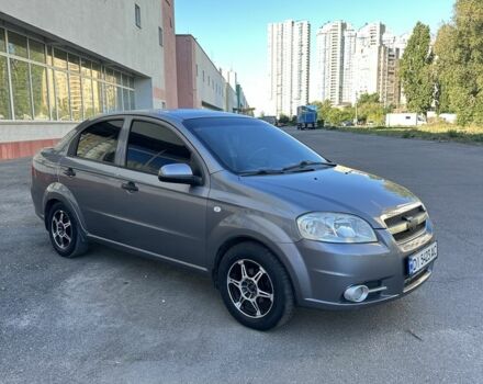Сірий Шевроле Авео, об'ємом двигуна 1.5 л та пробігом 227 тис. км за 3700 $, фото 1 на Automoto.ua