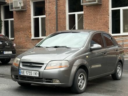 Шевроле Авео 2006 у Дніпро (Дніпропетровську) на Automoto.ua Сірий Шевроле Авео, об'ємом двигуна 1.5 л та пробігом 200 тис. км за 2500 $, фото 1 на Automoto.ua