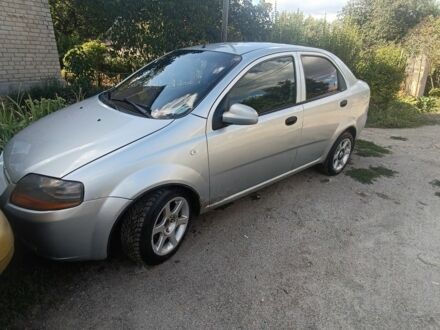 Серый Шевроле Авео, объемом двигателя 1.5 л и пробегом 205 тыс. км за 2800 $, фото 1 на Automoto.ua