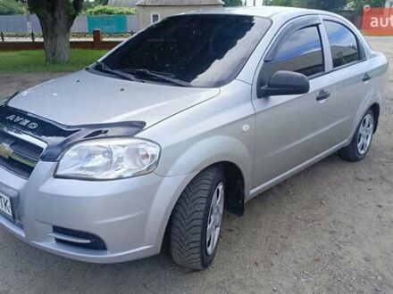 Шевроле Авео 2006 у Путивле на Automoto.ua Сірий Шевроле Авео, об'ємом двигуна 1.5 л та пробігом 214 тис. км за 4650 $, фото 1 на Automoto.ua