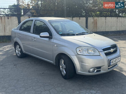 Сірий Шевроле Авео, об'ємом двигуна 1.4 л та пробігом 160 тис. км за 4400 $, фото 1 на Automoto.ua