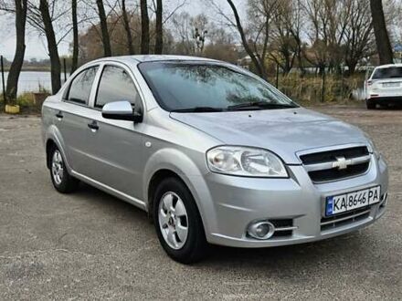 Серый Шевроле Авео, объемом двигателя 1.5 л и пробегом 240 тыс. км за 3700 $, фото 1 на Automoto.ua