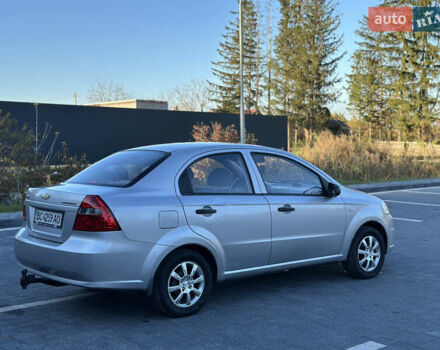 Серый Шевроле Авео, объемом двигателя 1.5 л и пробегом 190 тыс. км за 3000 $, фото 1 на Automoto.ua