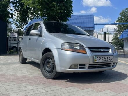 Сірий Шевроле Авео, об'ємом двигуна 1.5 л та пробігом 400 тис. км за 2399 $, фото 1 на Automoto.ua